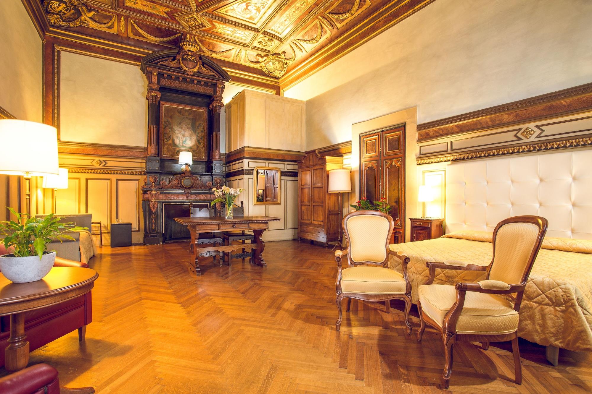 Hotel Bretagna Heritage - Alfieri Collezione Floransa Dış mekan fotoğraf